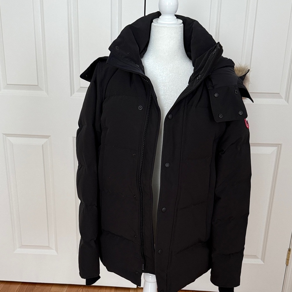 Canada Goose Black Puffer Jacket